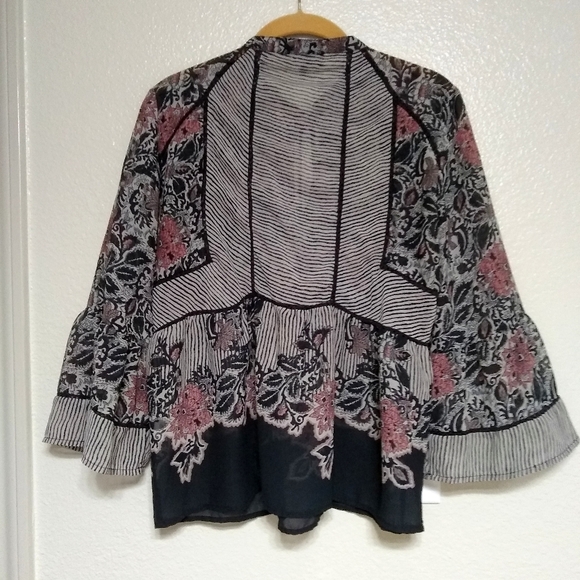 LUCKY BRAND semi-sheer print top, Medium - Picture 2 of 8